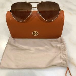 Tory Burch White Aviator Sunglasses NEW